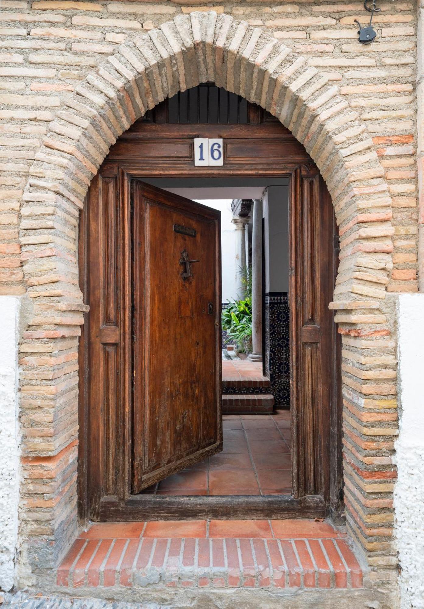 El Rincon Nazari - Vistas A La Alhambra Y Terraza Apartment กรานาดา ภายนอก รูปภาพ